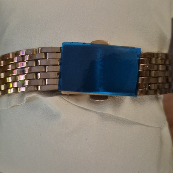 Invicta Gold Rectangular Watch - Picture 2 of 2